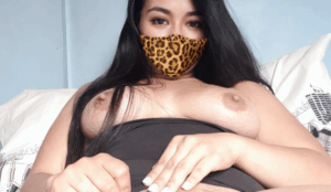 Solo Moment Muna Si Francheska Sa kanyang Silid