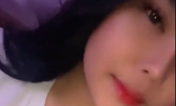 Sinipsip Ni Roanne Ang Maliit Na Tite Ni Robert