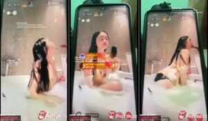Sa Bathub Nag Bigay Ng Matinding Blowjob Para Sa Viewers